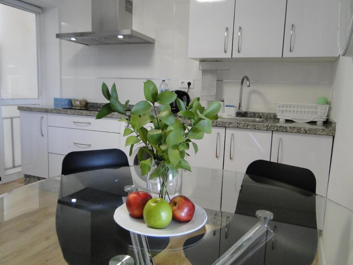 Apartamento Con Vistas A La Catedral A 15 Minutos Del Centro Malaga Luaran gambar